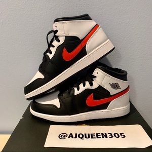 Air Jordan 1 Mid GS red panda 7Y